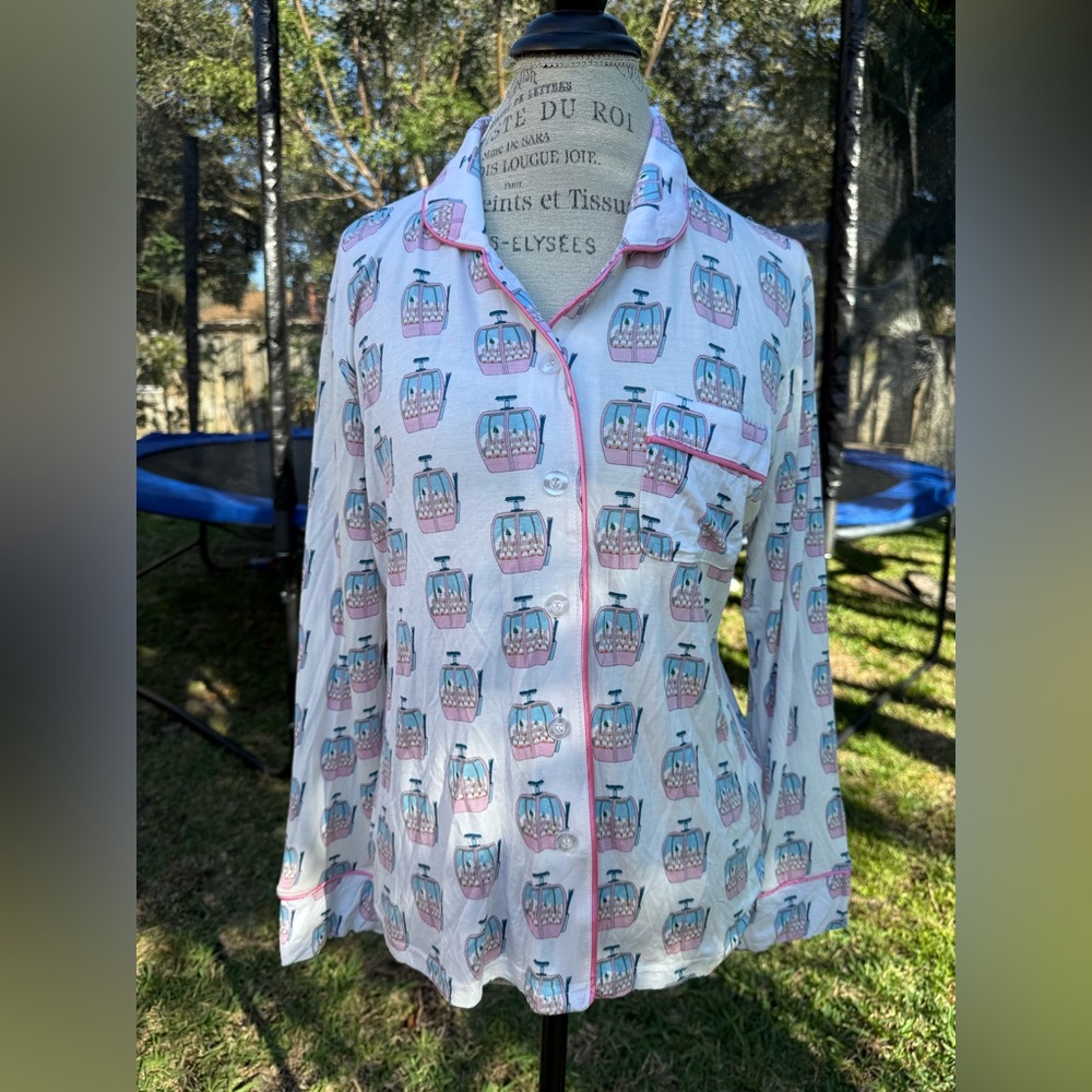 Toss Designs pajamas tops size S NWOT